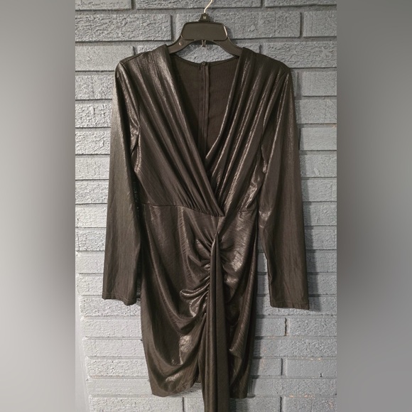 ( Pick 1 ) Women Dresses (NWT/NWOT) - Picture 3 of 5